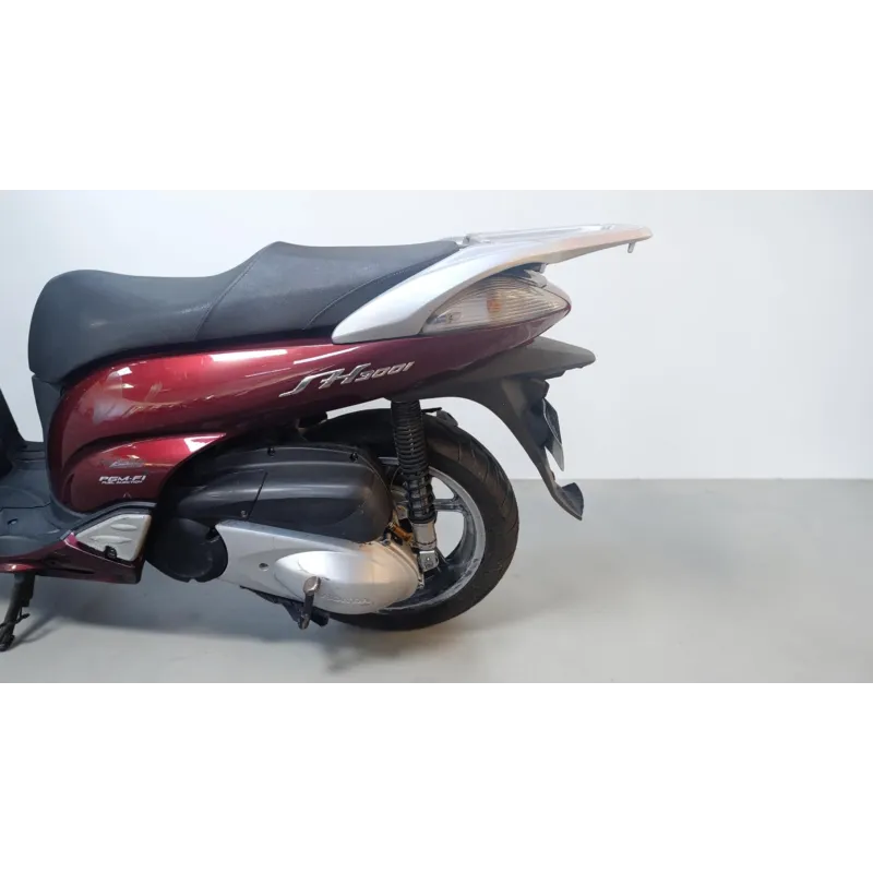 HONDA SH 300