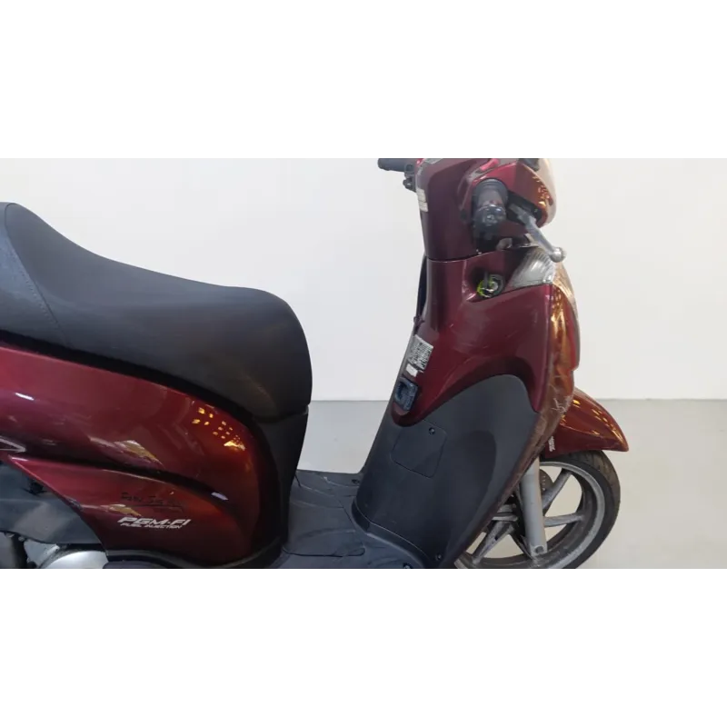 HONDA SH 300