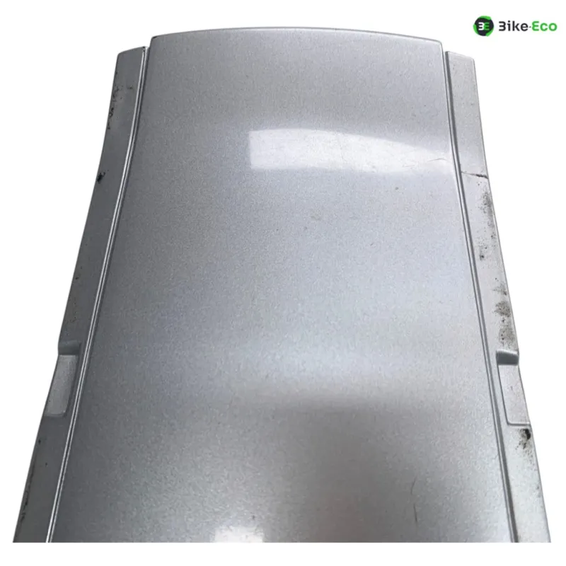 Cache carenage coque arriere YAMAHA FZS 600 1998-2001 FAZER