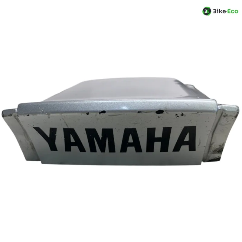 Cache carenage coque arriere YAMAHA FZS 600 1998-2001 FAZER