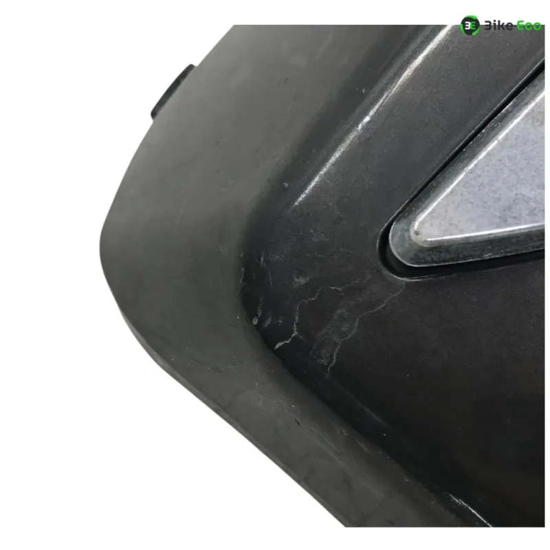 Cache carenage face avant APRILIA SCARABEO 125 2004-2006
