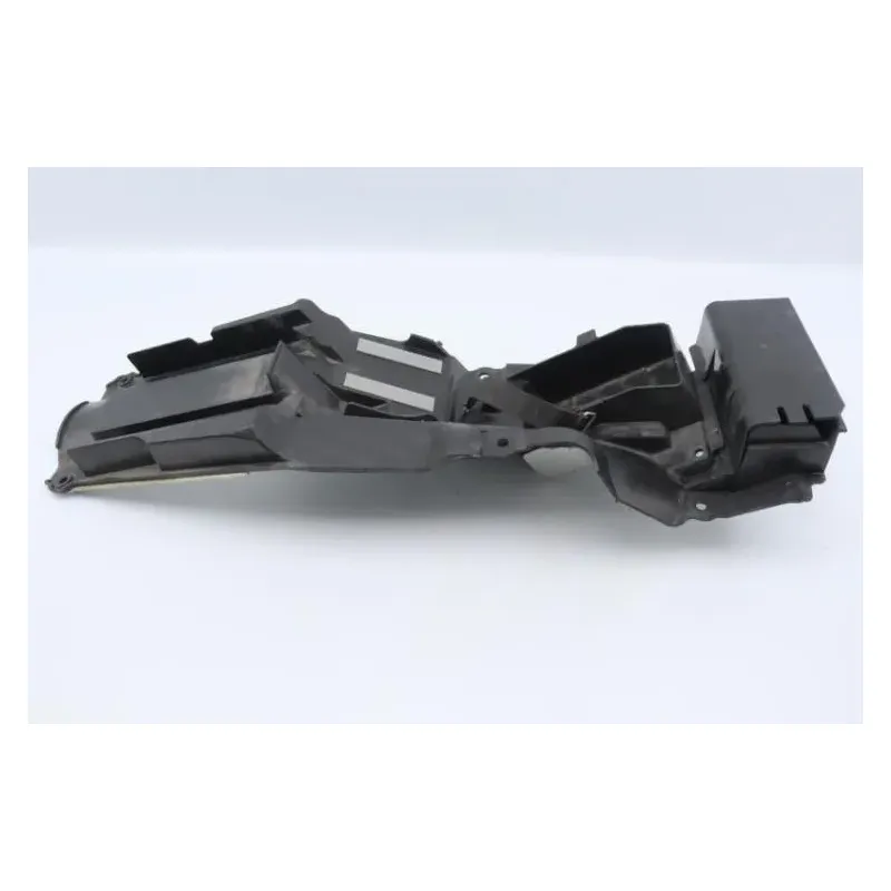 Passage de roue SUZUKI GSR 600 2006 - 2010
