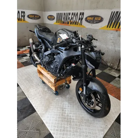 YAMAHA MT09 890