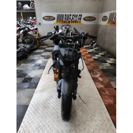 YAMAHA MT09 890