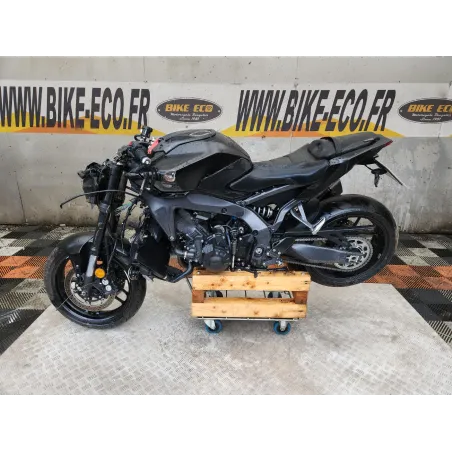YAMAHA MT09 890