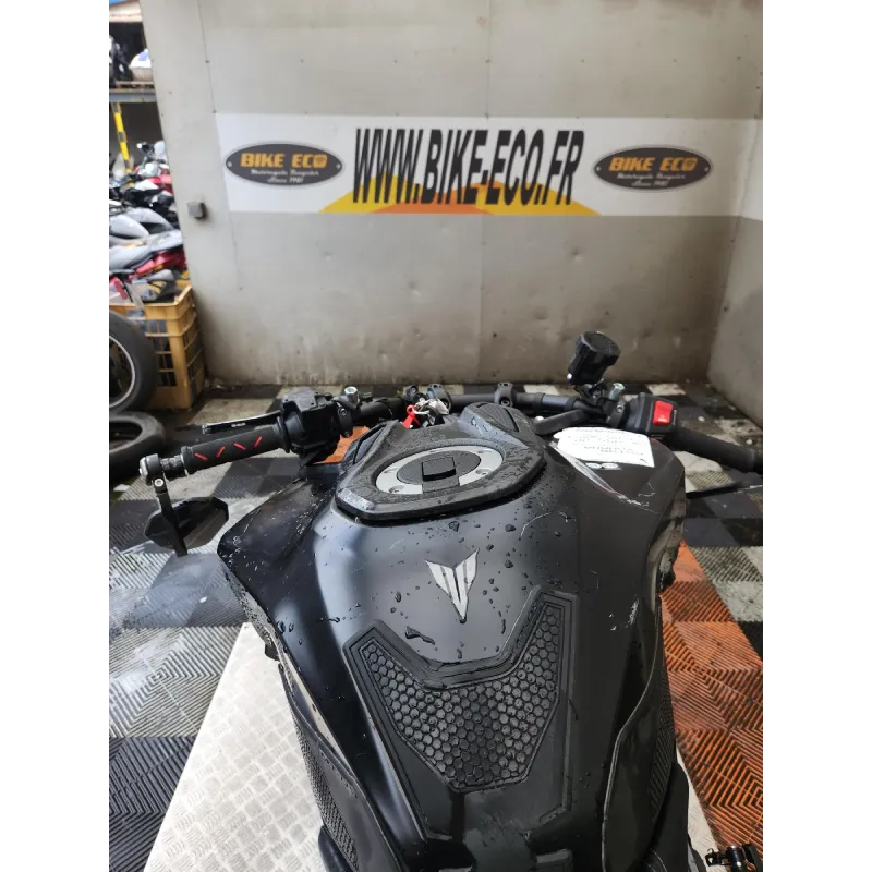 YAMAHA MT09 890