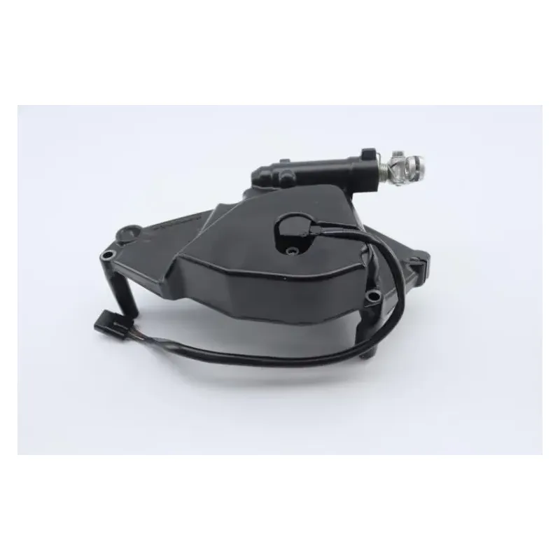 Carter pignon de sortie de boite SUZUKI GSR 600 2006 - 2010