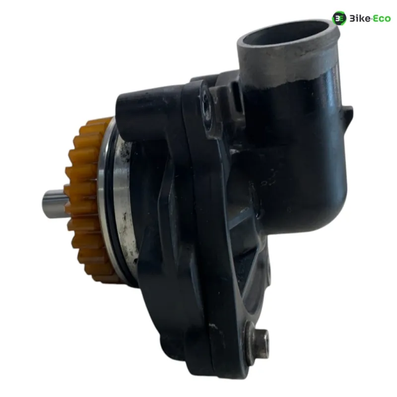 Pompe a eau YAMAHA MT09 850 2014-2016
