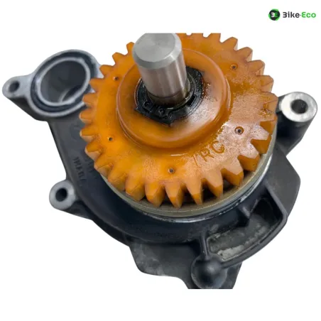 Pompe a eau YAMAHA MT09 850 2014-2016