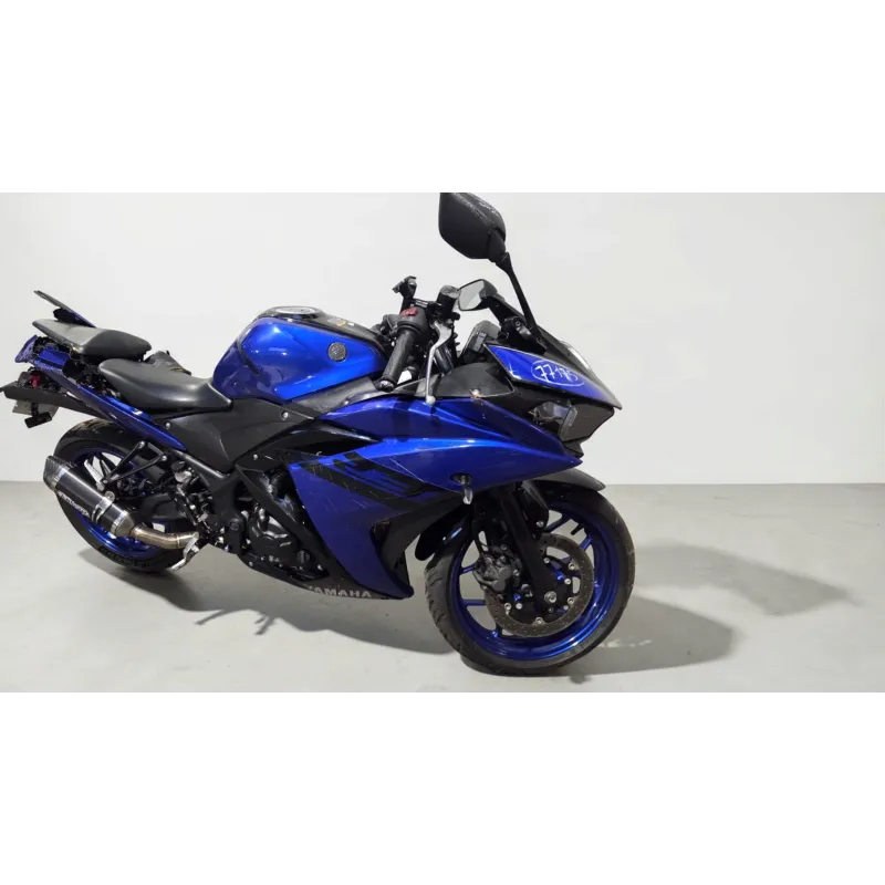 YAMAHA YZFR3