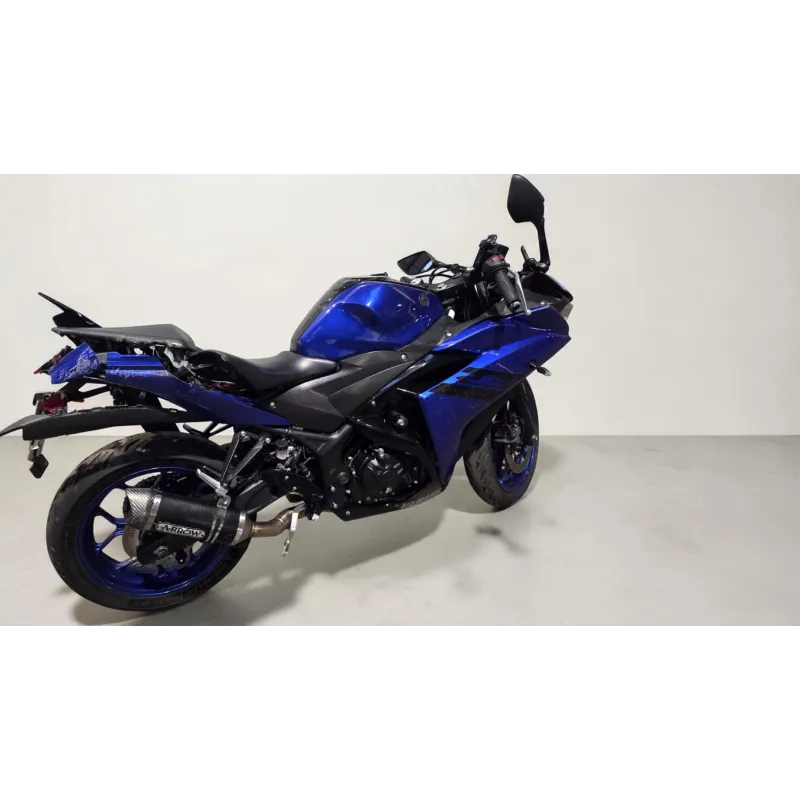 YAMAHA YZFR3