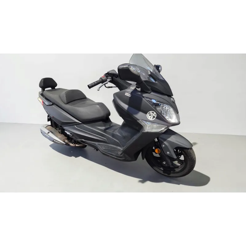 SYM GTS 125