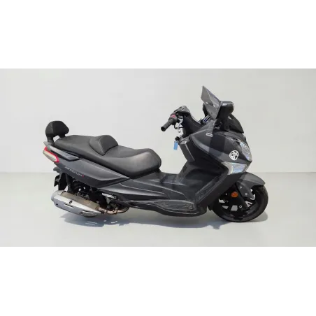 SYM GTS 125