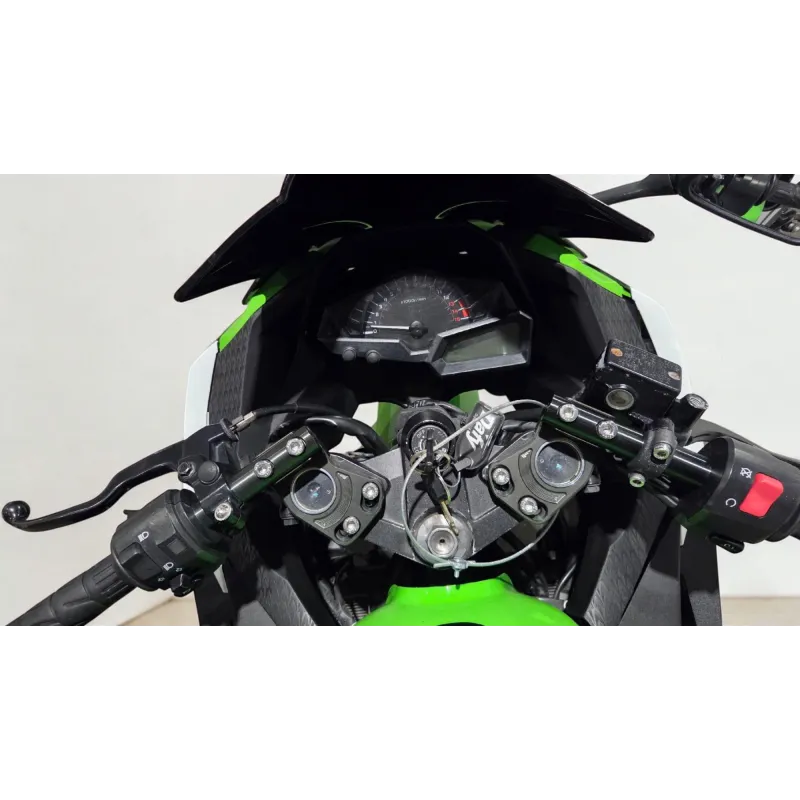 KAWASAKI NINJA 300