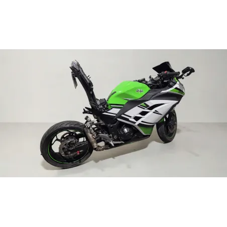KAWASAKI NINJA 300