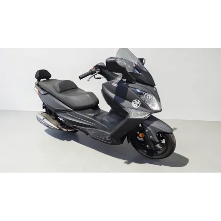 SYM GTS 125