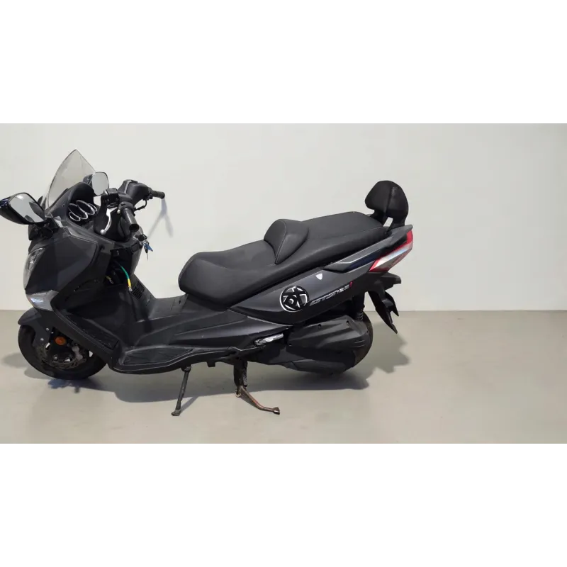 SYM GTS 125