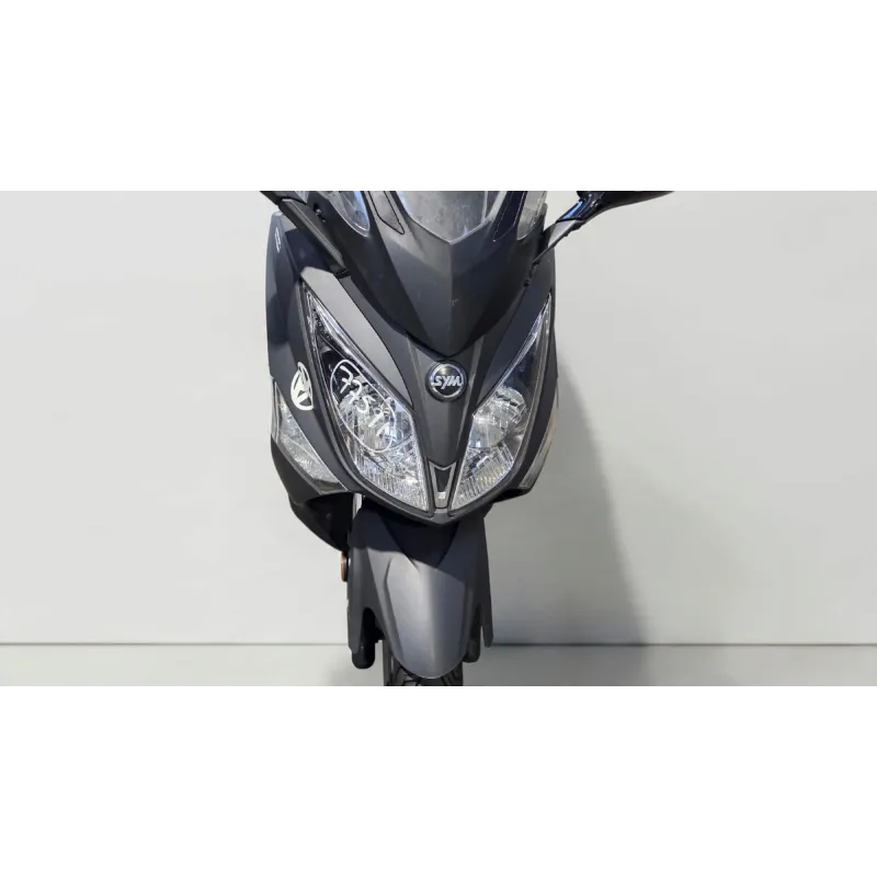 SYM GTS 125