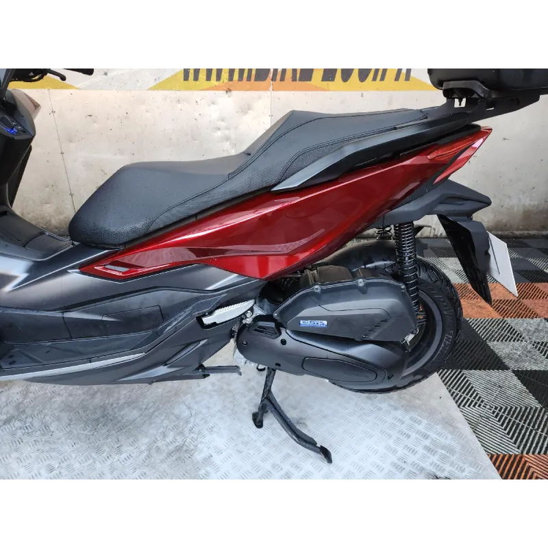HONDA FORZA 125