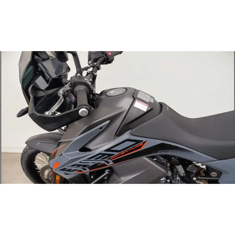 KTM ADVENTURE 890