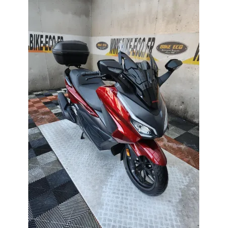 HONDA FORZA 125