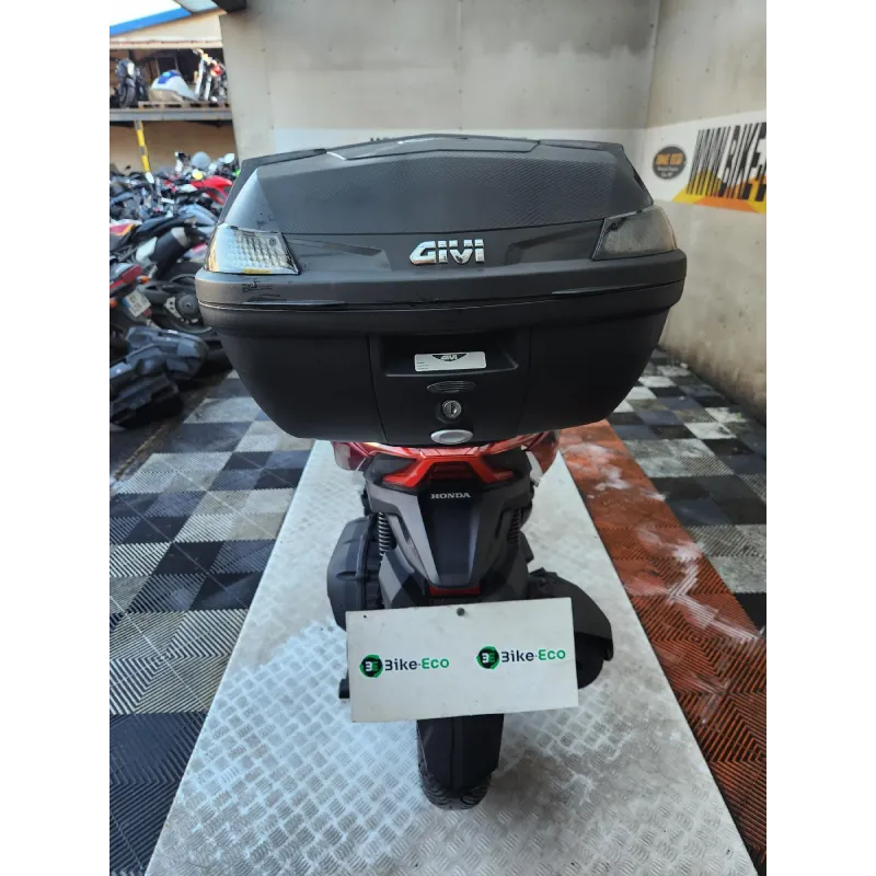 HONDA FORZA 125