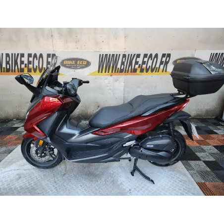 HONDA FORZA 125