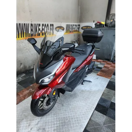 HONDA FORZA 125