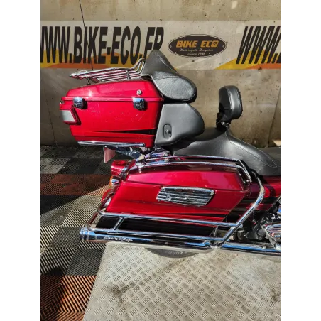 HARLEY DAVIDSON ROAD GLIDE 1800 CVO