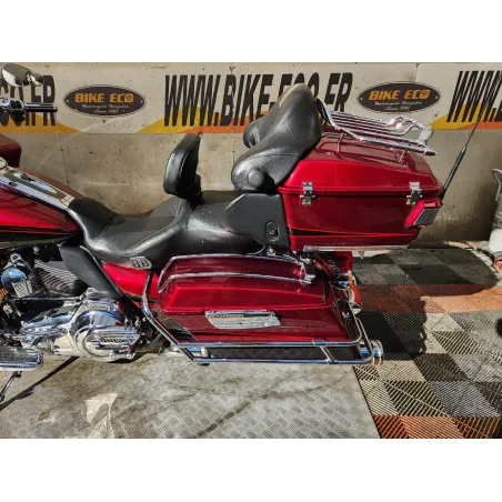 HARLEY DAVIDSON ROAD GLIDE 1800 CVO