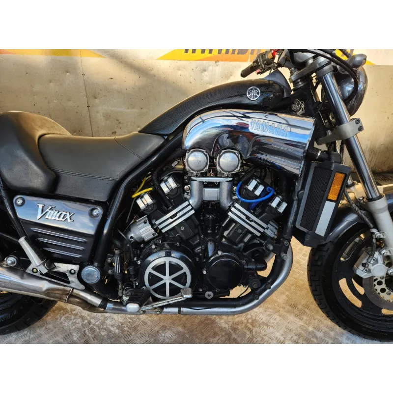 YAMAHA V-MAX 1200