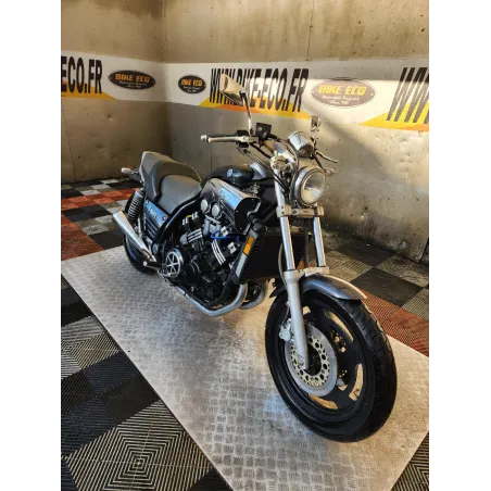 YAMAHA V-MAX 1200