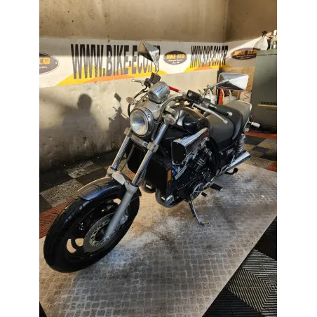 YAMAHA V-MAX 1200