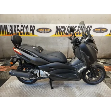 YAMAHA X MAX 125