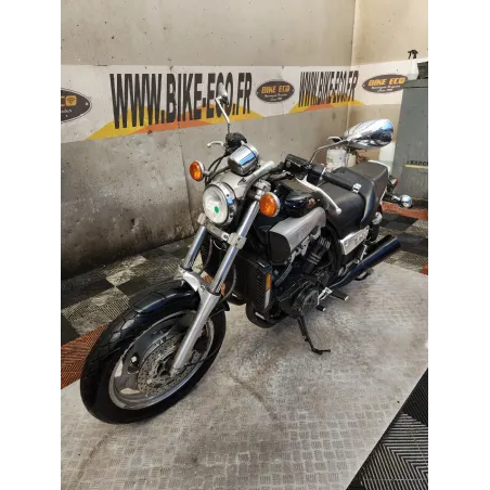 YAMAHA V-MAX 1200