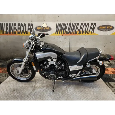 YAMAHA V-MAX 1200
