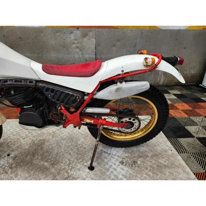 YAMAHA TY 250