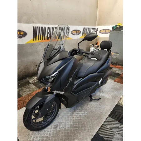 YAMAHA X MAX 125
