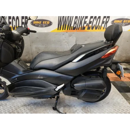 YAMAHA X MAX 125