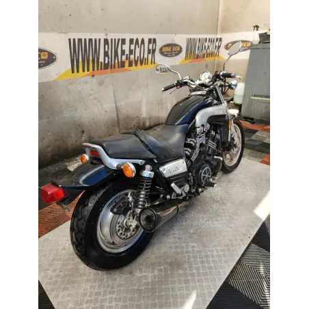 YAMAHA V-MAX 1200