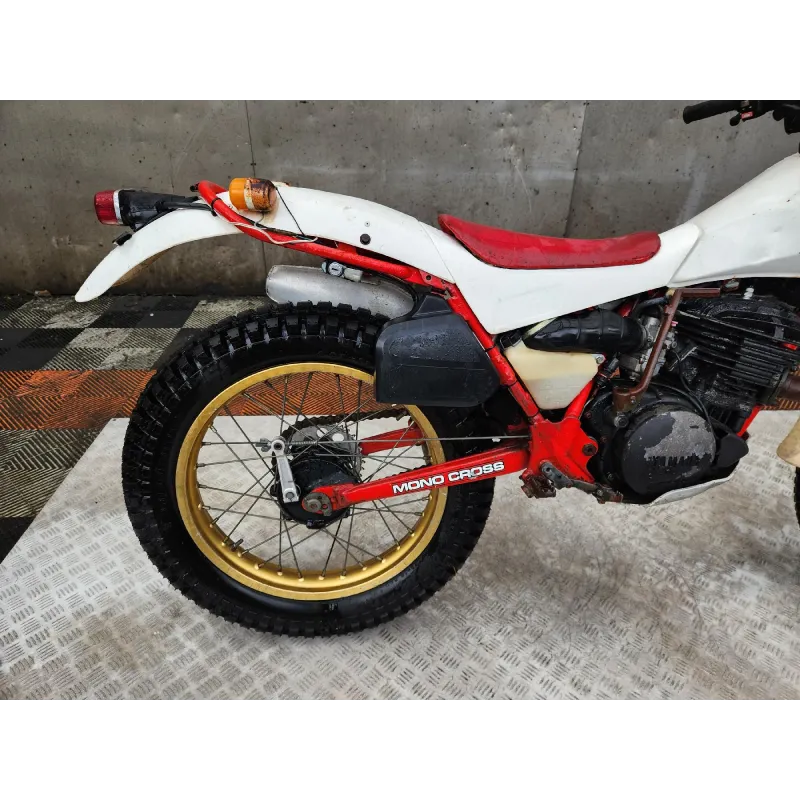 YAMAHA TY 250
