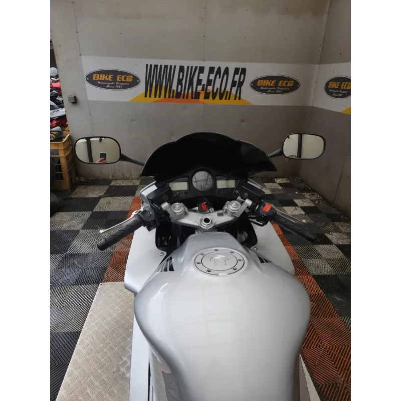 HONDA VFR 800 VTEC