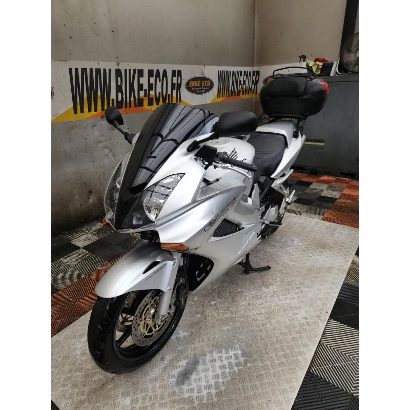 HONDA VFR 800 VTEC