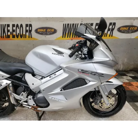 HONDA VFR 800 VTEC