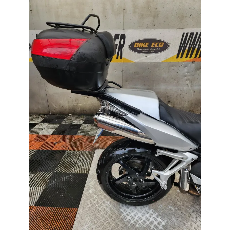 HONDA VFR 800 VTEC
