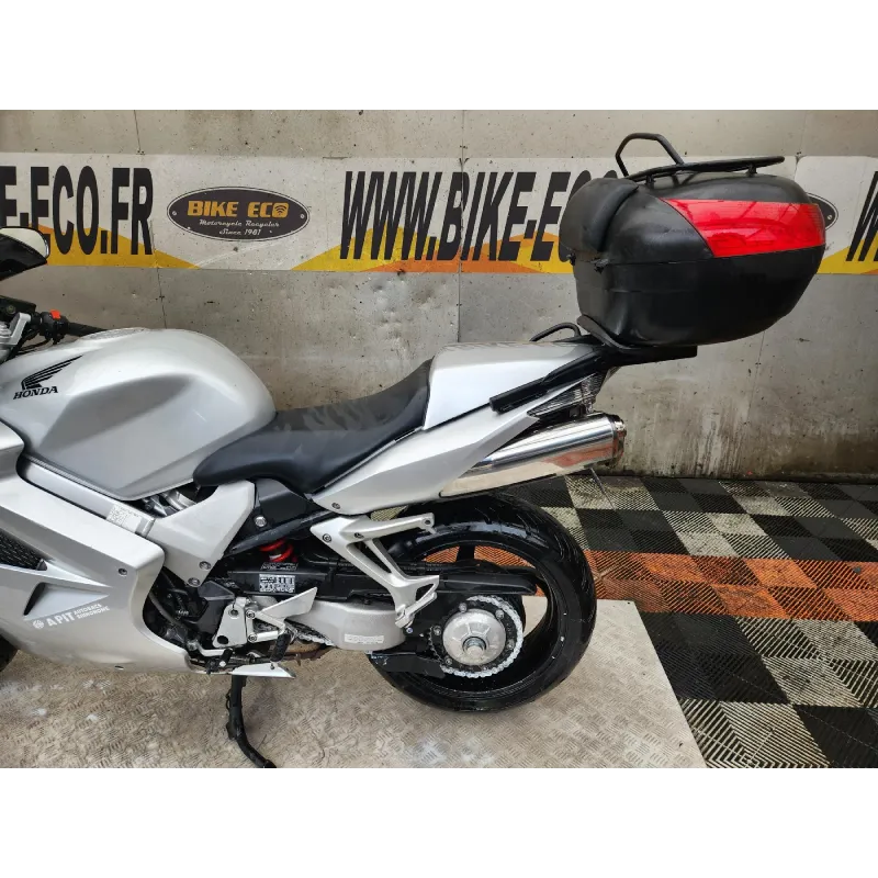 HONDA VFR 800 VTEC