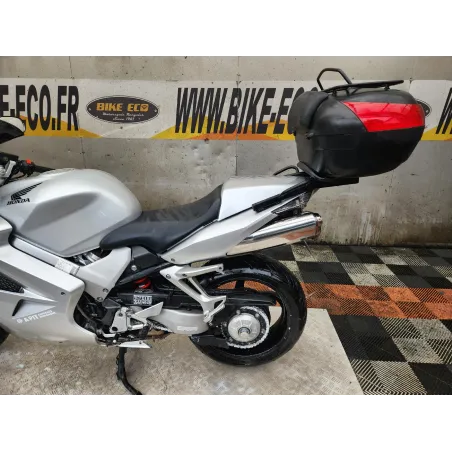 HONDA VFR 800 VTEC