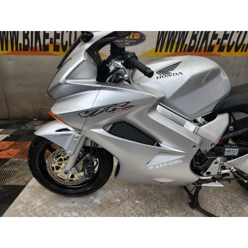 HONDA VFR 800 VTEC