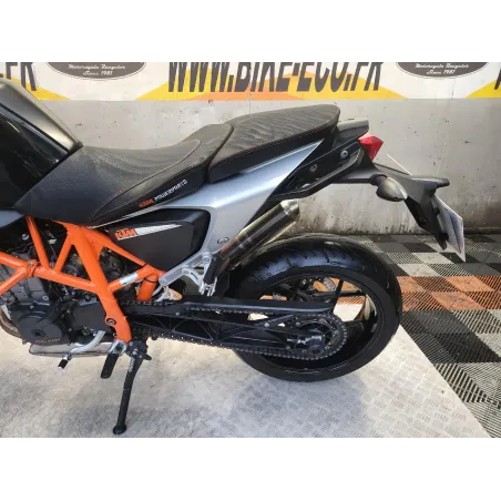 KTM 690 DUKE