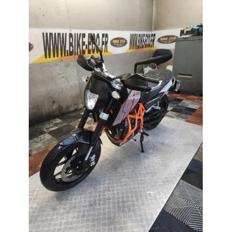 KTM 690 DUKE